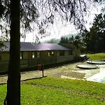Cosy Avec Terrasse Et Poele A Bois Pour 5 Personnes - Api-1-52-974 Camping *