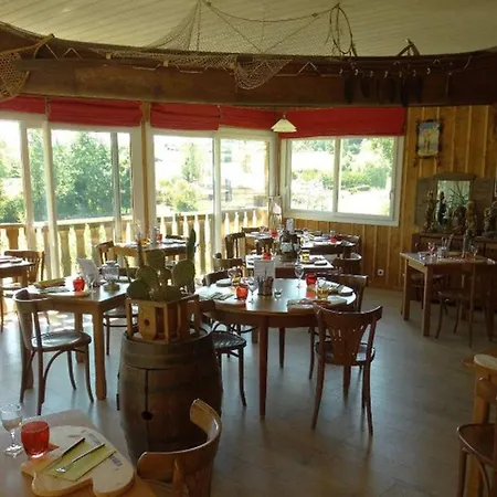 Kemp Cosy Avec Terrasse Et Poele A Bois Pour 5 Personnes - Api-1-52-974 Suzy
